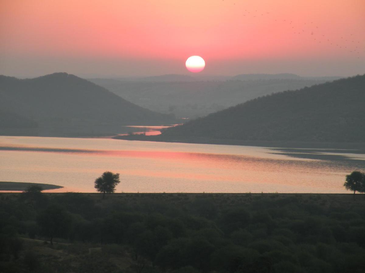 Ramathra Fort Hotel Sapotra Kültér fotó